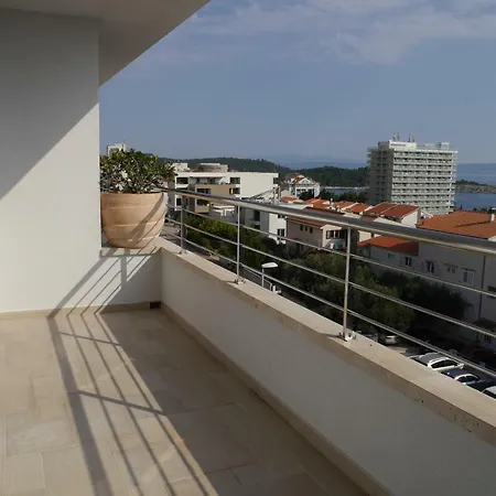 Apartament Mario Migros *