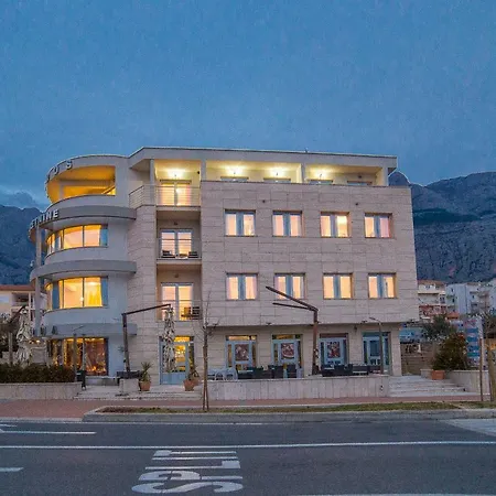 Mario Migros Apartament