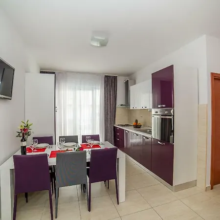 Apartament Mario Migros