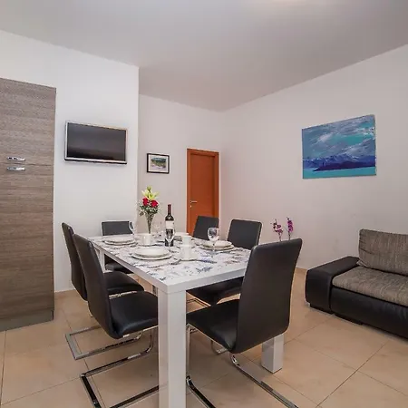 Apartamento Mario Migros