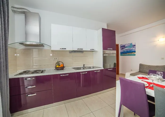 Apartament Mario Migros *